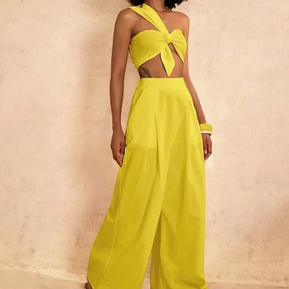 Yellow Elegant Women's Vacation One-Shoulder Chest Knot design crop top & pants